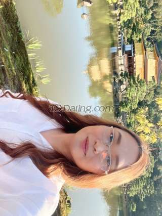 trans girl TopLadyboyLee 7210323