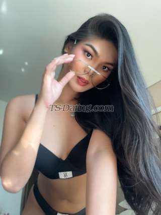 trans girl TopModelBig 3594080