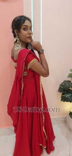 trans girl TopRuhi 4920346