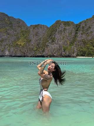 trans girl TrinityKKK 5963717