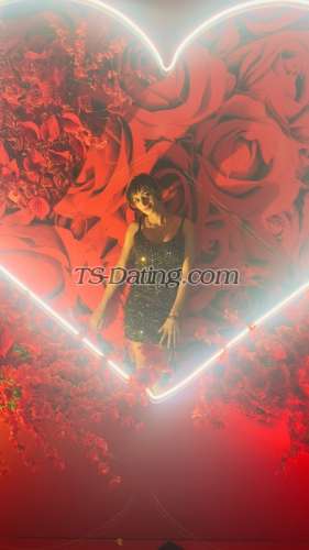 trans girl Trishtiwari 7950193