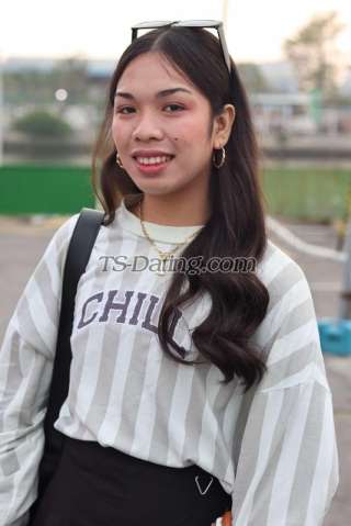 trans girl Trixiemari 0242813