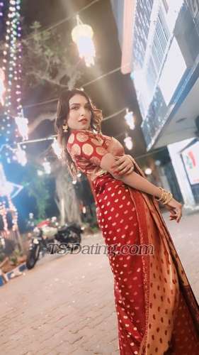 trans girl TsAlina 0102743