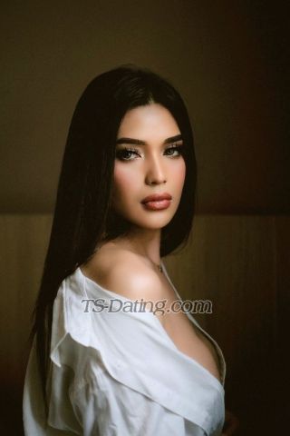 trans girl TsBiancaLim 2405170