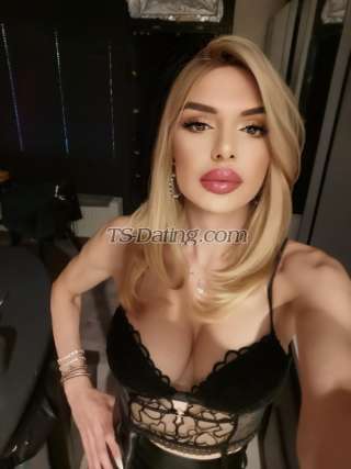 trans girl TsChristina 8655837