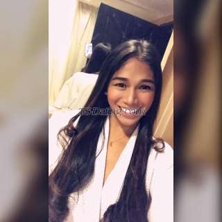 trans girl TsHungIsaxx 3579287