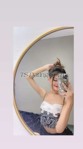 trans girl TsLalisa 8863730