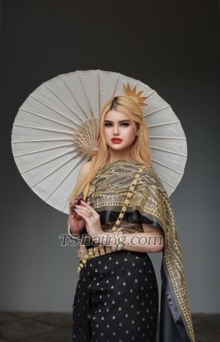 trans girl TsMeganFoxy 5086443