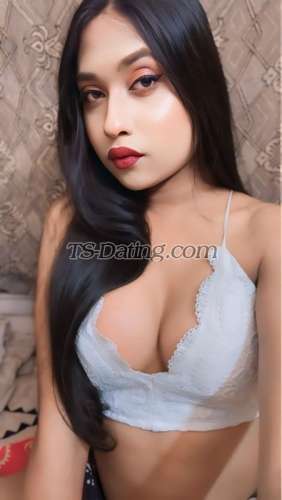 trans girl TsRimi 0380108