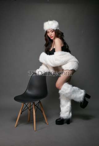 trans girl TskhimyVersa 5617384