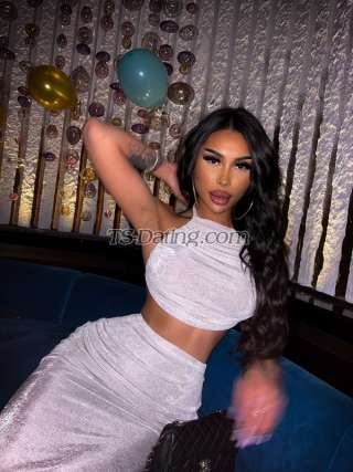 trans girl Tslaurenn 2479668