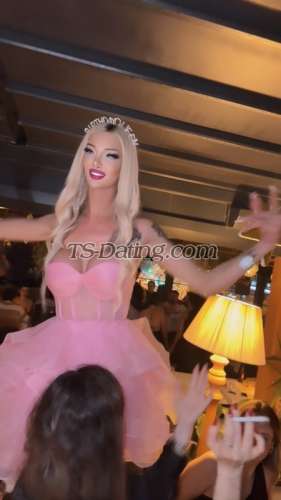 trans girl Tsnaz 4235821