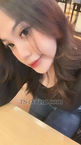 trans girl Tsranijakarta 0401457
