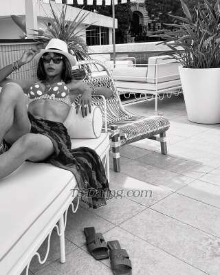 trans girl Tsvalerya 2354033