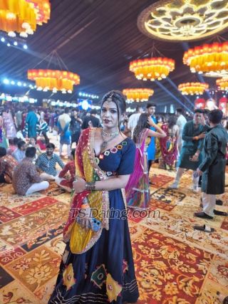 trans girl Tsvani 9235738