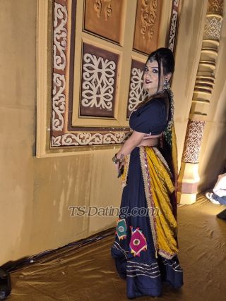 trans girl Tsvani 9250737