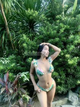 trans girl Tszavrina 1705898