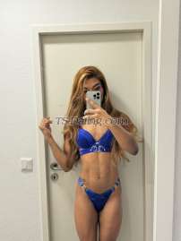 TylaTs Viena Transex  ¡Hola! ¡Mi nombre es Tyla, tengo 21 años! Soy una latina de cuerpo natural, negra, piel suave y fragante! ¡Soy liberal y me gusta divertirme! ¡Sin duda te brindaré una experiencia increíble! 