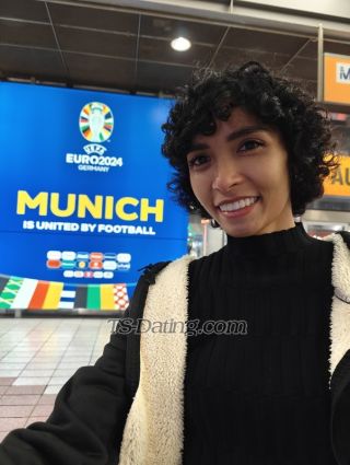 trans girl ticha 0262476