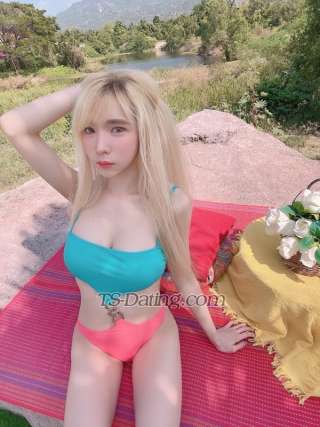 trans girl Urijung56 0456566