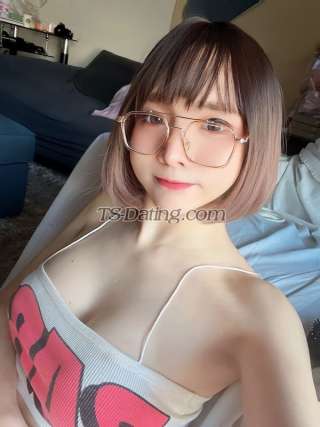 trans girl Urijung56 4012726