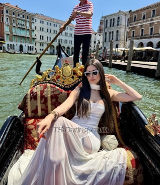 trans girl VALERIA1 4581894