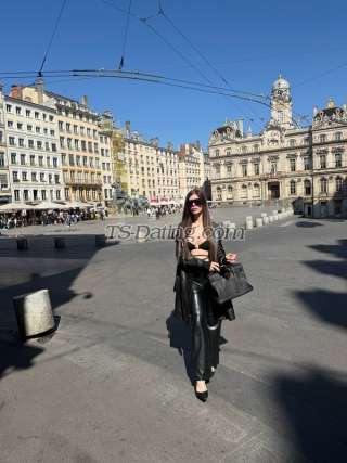 trans girl VALERIA1 4811477 trans girl VALERIA1 4811477