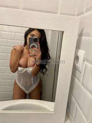 trans girl VALEXOXO 8236751