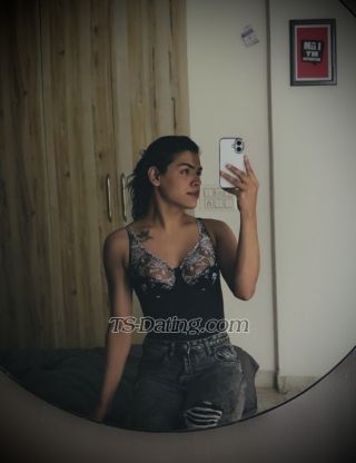 trans girl Vaani1998 6552654 trans girl Vaani1998 6552654