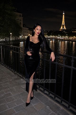 trans girl Valentina05 7924850