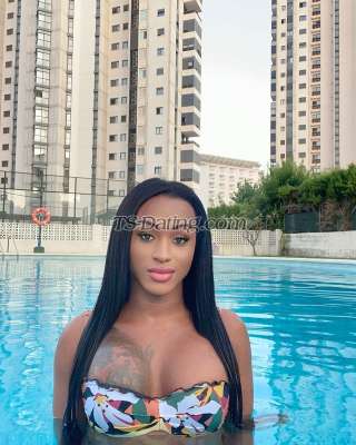 trans girl Valeriahot 2432744