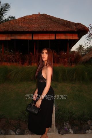 trans girl ValerieGrey 6060645 trans girl ValerieGrey 6060645