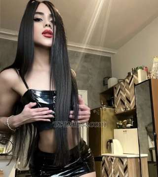 trans girl Valeryts 8401873