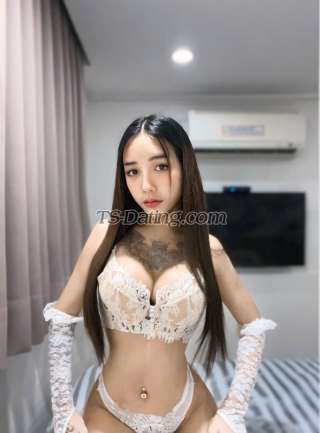 trans girl Vanessa6969 6582145