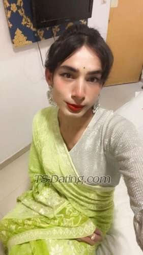 trans girl Vanshikasexy 0696307