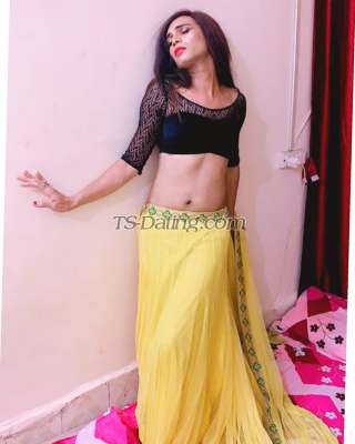 trans girl Varsharoy 8227005