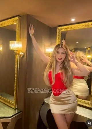 Shemale Venus20121081 8669257