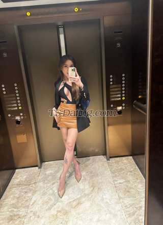 trans girl Venusforyou 1129297