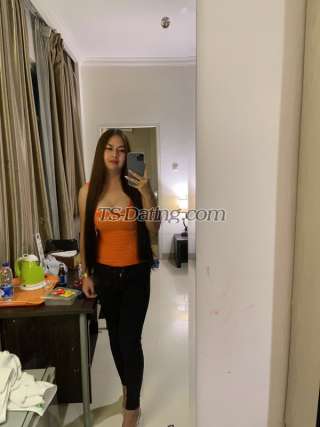 trans girl VeronikaOkto 5537939