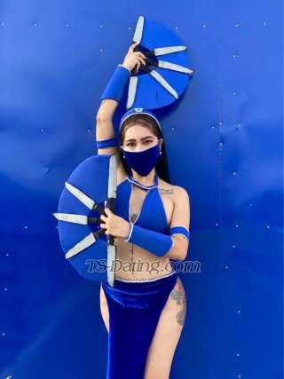 trans girl VersaQueen 2438373