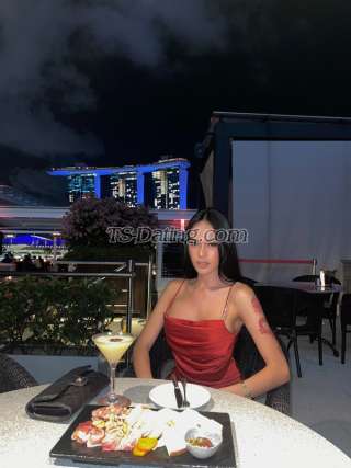 trans girl Vhiana 1825322