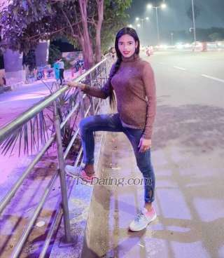 trans girl Vimlatrans girl 0403438