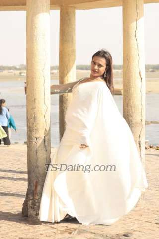 trans girl Vimlatrans girl 0403866