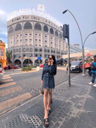 trans girl Vivi1708 1577380