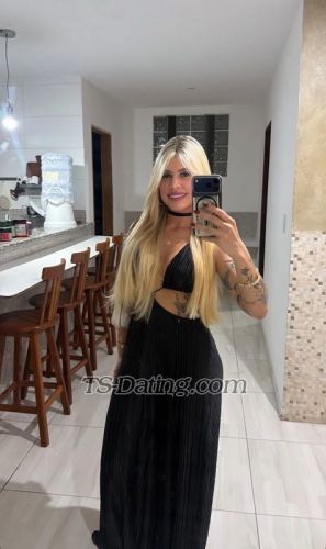 trans girl Viviblond 6820760