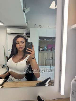 trans girl vanina112 1451810