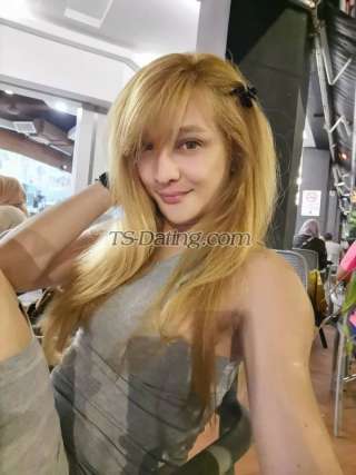 trans girl WanaLarena 5596928