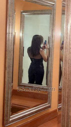 trans girl Ward88807 9057178