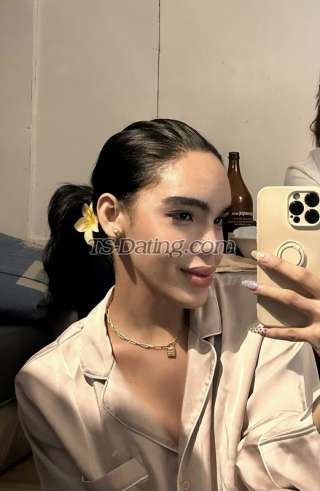 trans girl WifeMaterial 9366585