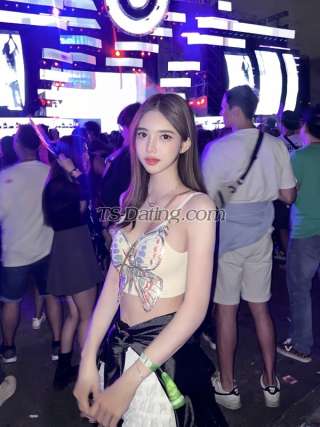 trans girl Winsnowblack 2119786